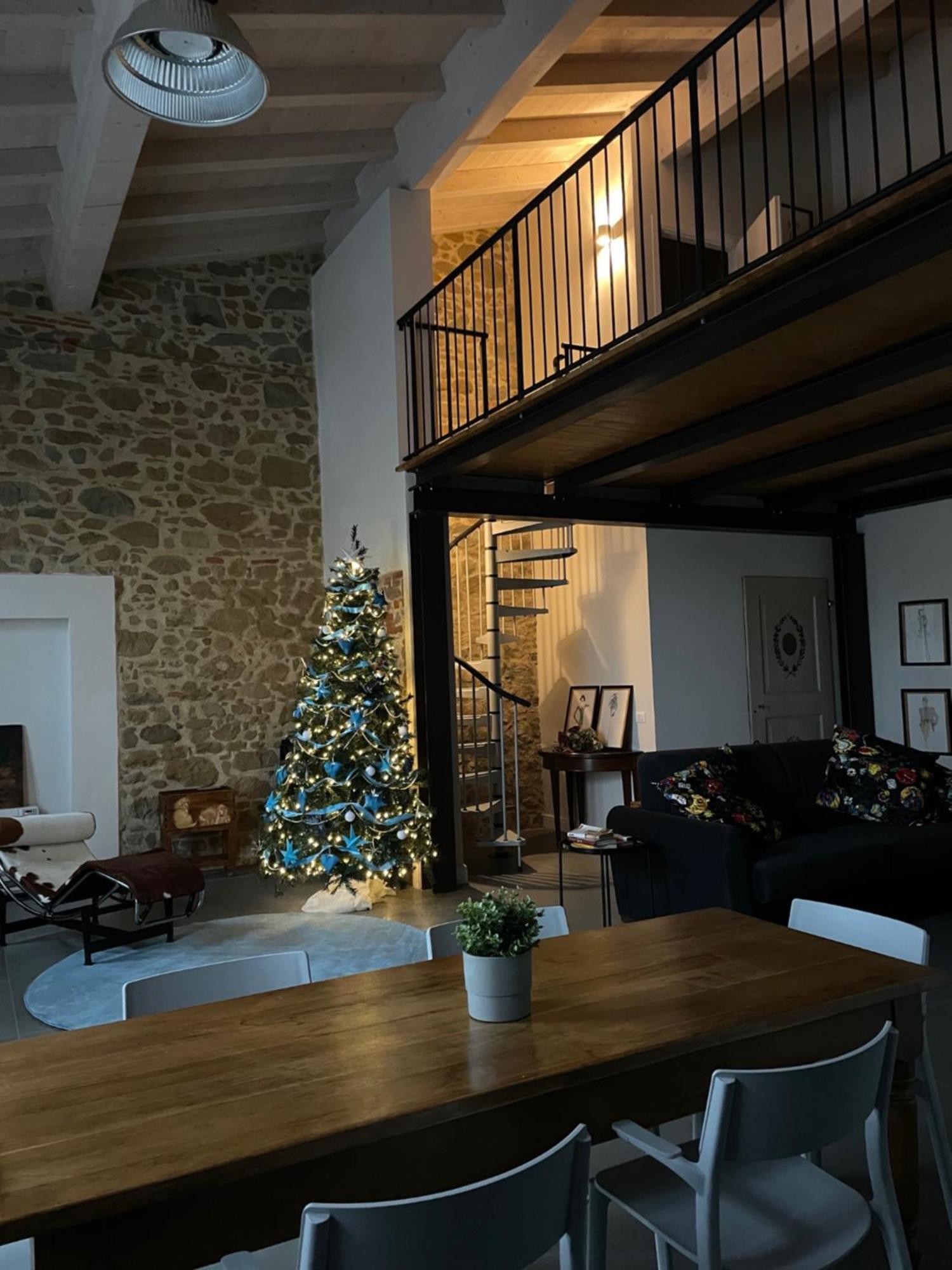 Loft Officina Di Leonardo Nel Centro Di Vinci Lägenhet Exteriör bild